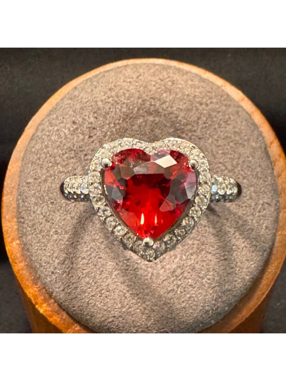 Sterling Silver 925 Red & White Cubic Zirconia Heart Design Ring Size 10.75